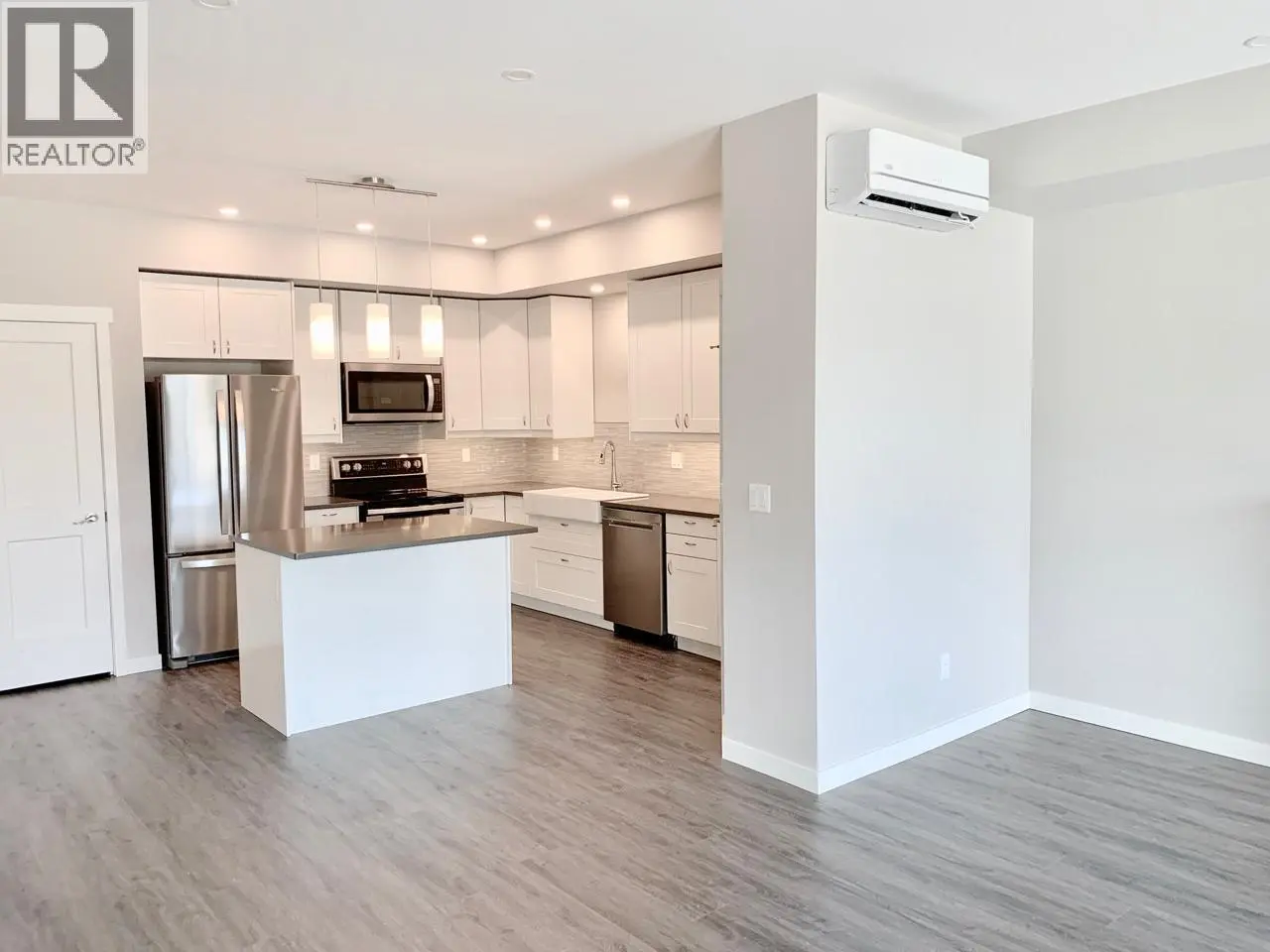 8504 70th Avenue Unit# 101. Osoyoos, British Columbia