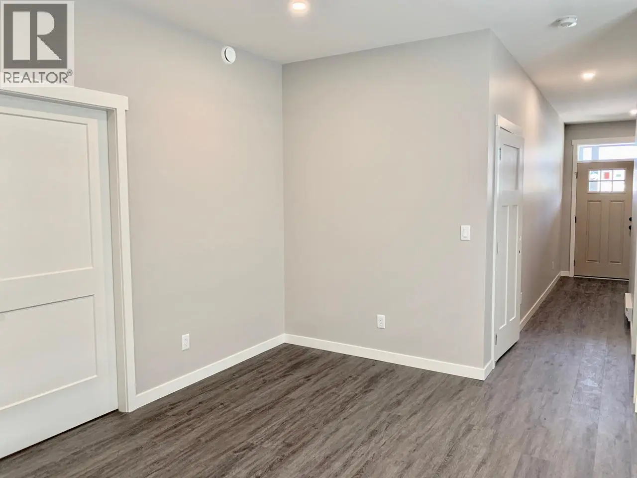 8504 70th Avenue Unit# 101. Osoyoos, British Columbia