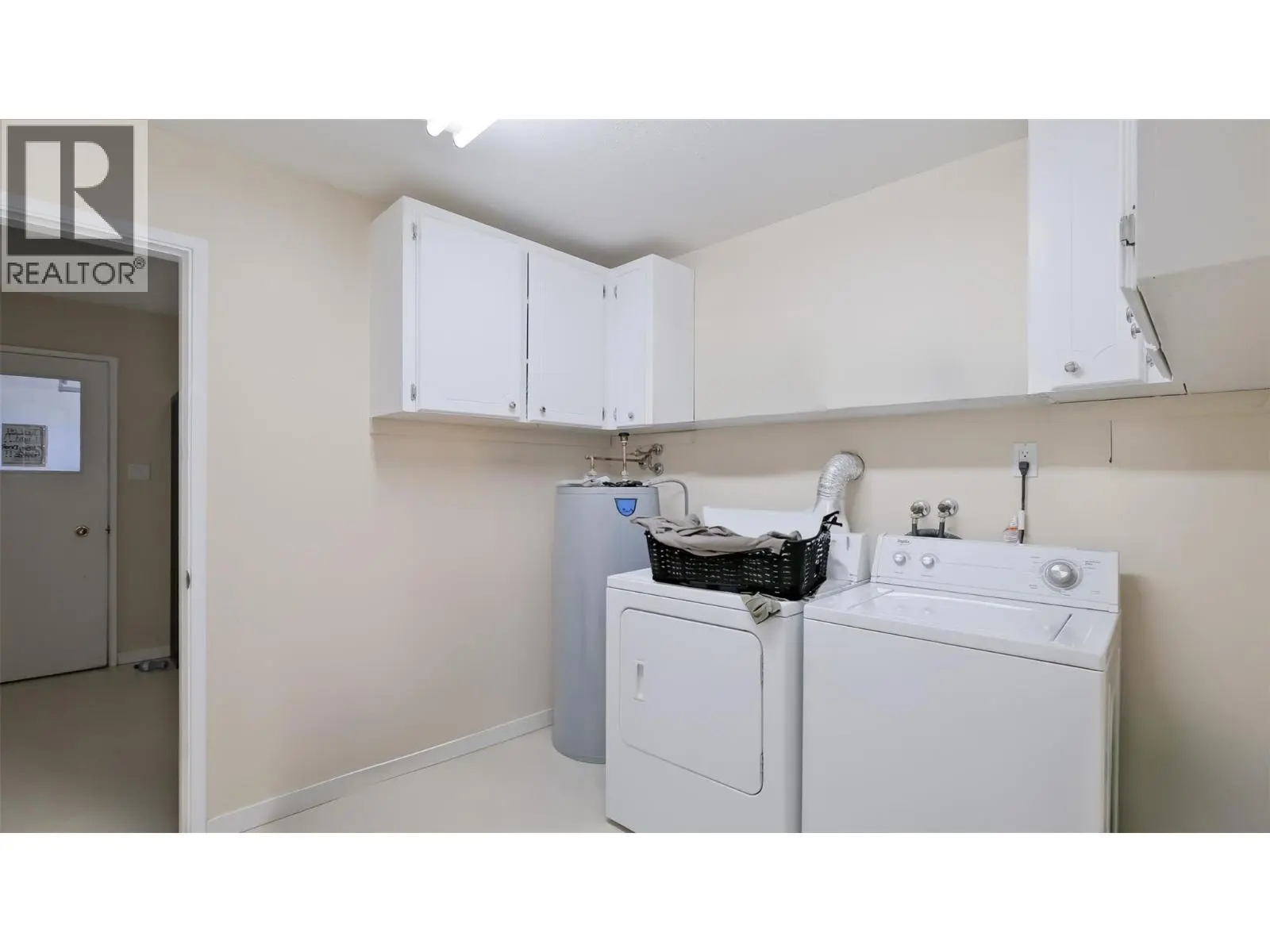 5711 White Street. Summerland, British Columbia