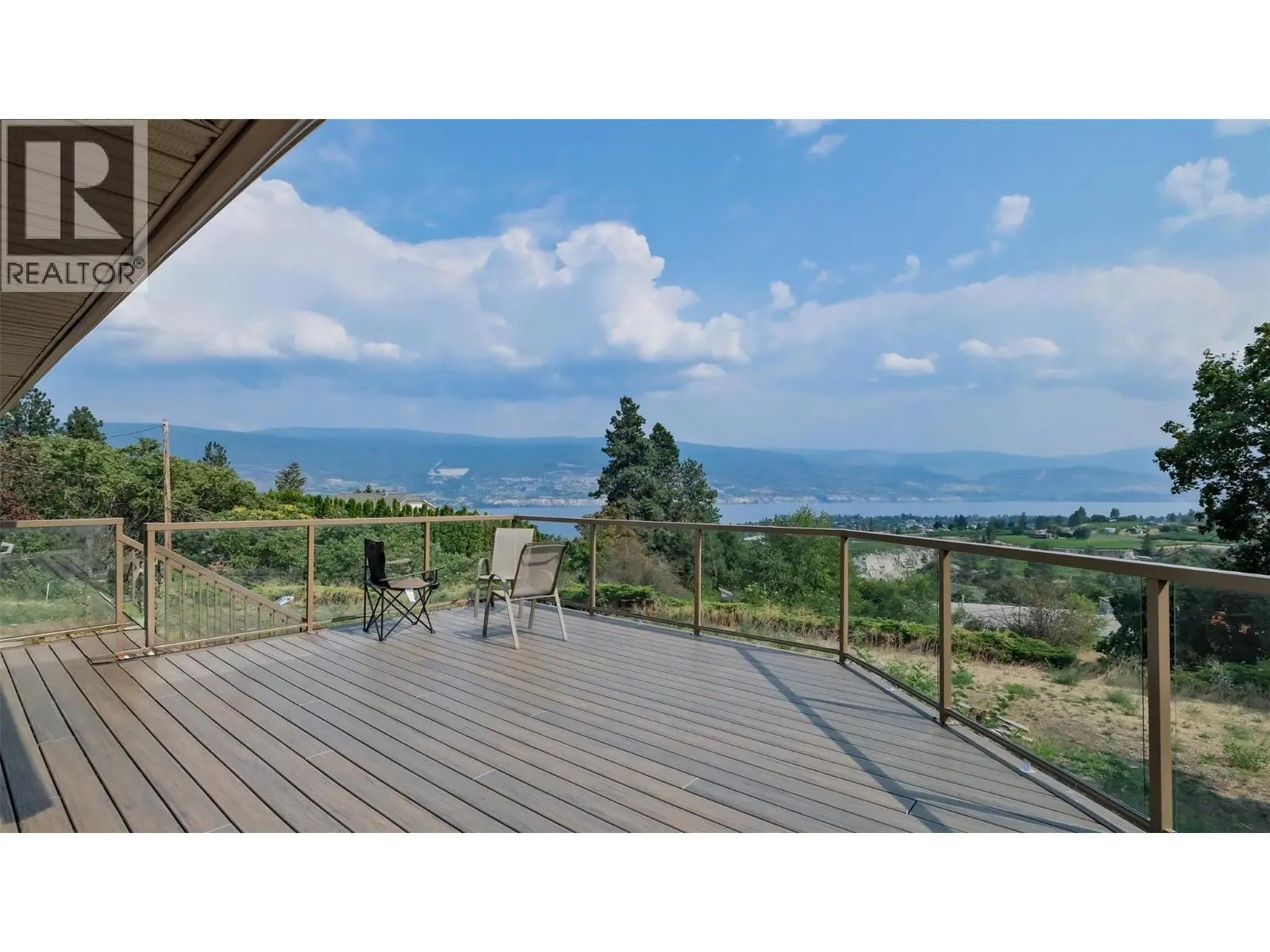 5711 White Street. Summerland, British Columbia