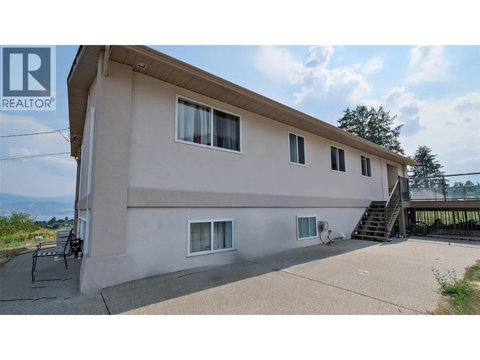 5711 White Street. Summerland, British Columbia