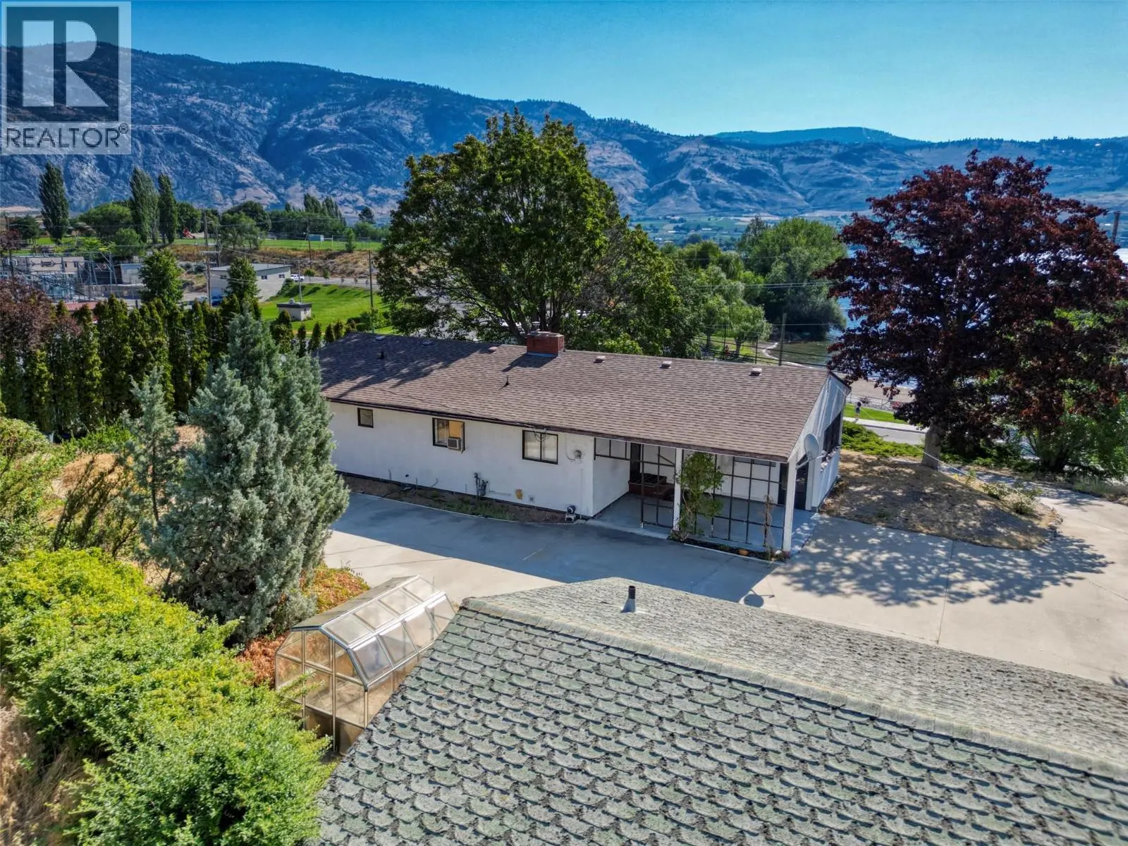 6406 89th Street. Osoyoos, British Columbia