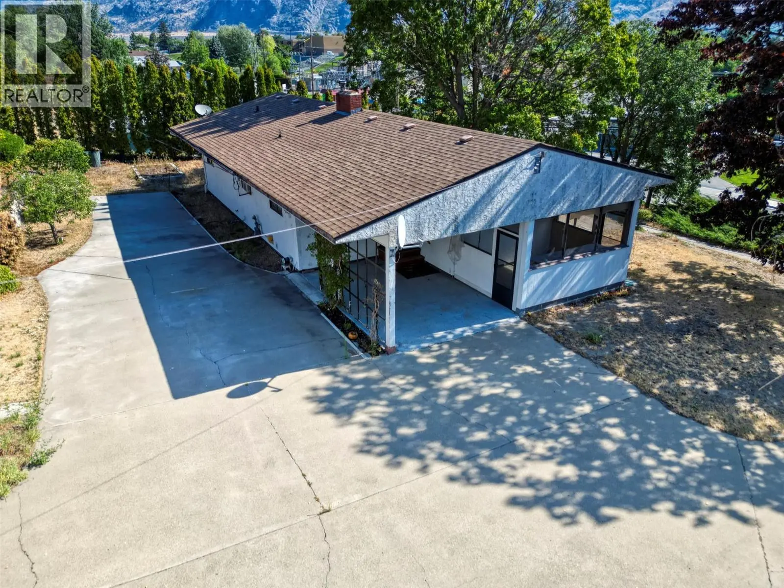 6406 89th Street. Osoyoos, British Columbia
