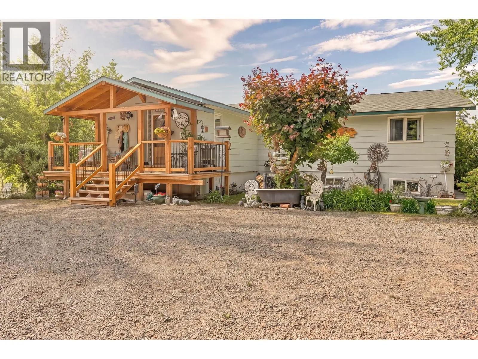 800 Copper Mountain Road. Princeton, British Columbia