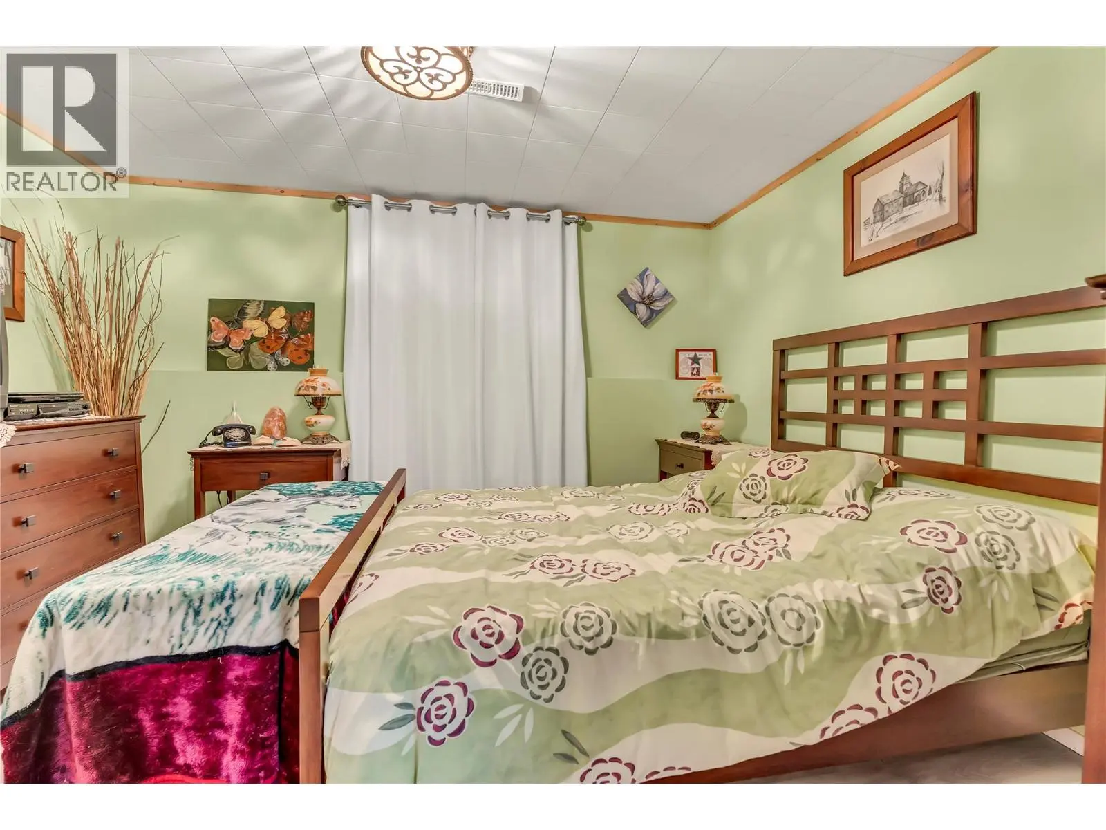 800 Copper Mountain Road. Princeton, British Columbia