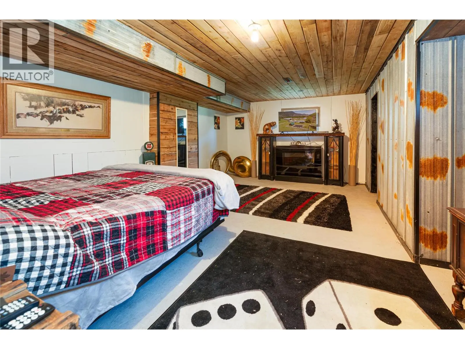 2169 Solsqua Road. Sicamous, British Columbia