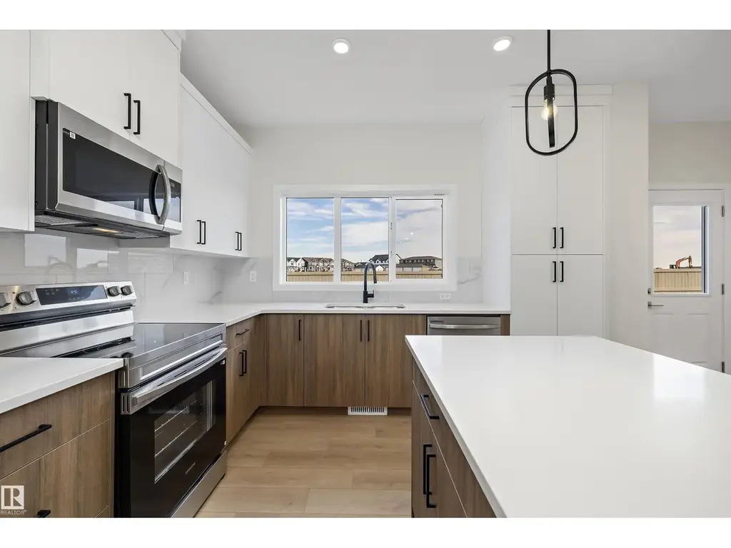 5317 Hawthorn Cl Sw, Edmonton