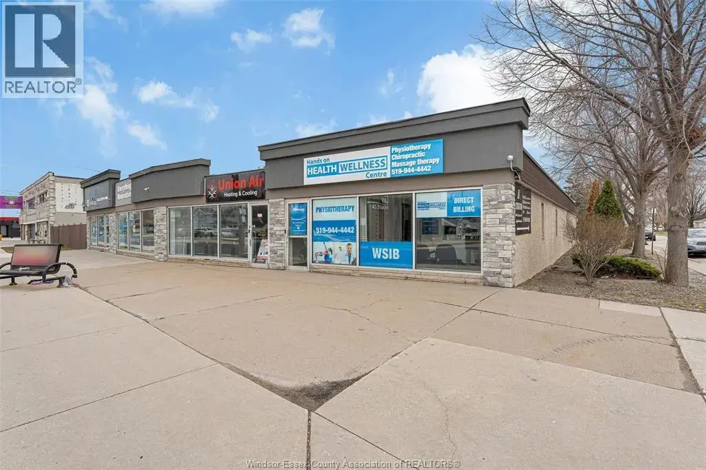 3905-3911 Tecumseh Road East, Windsor