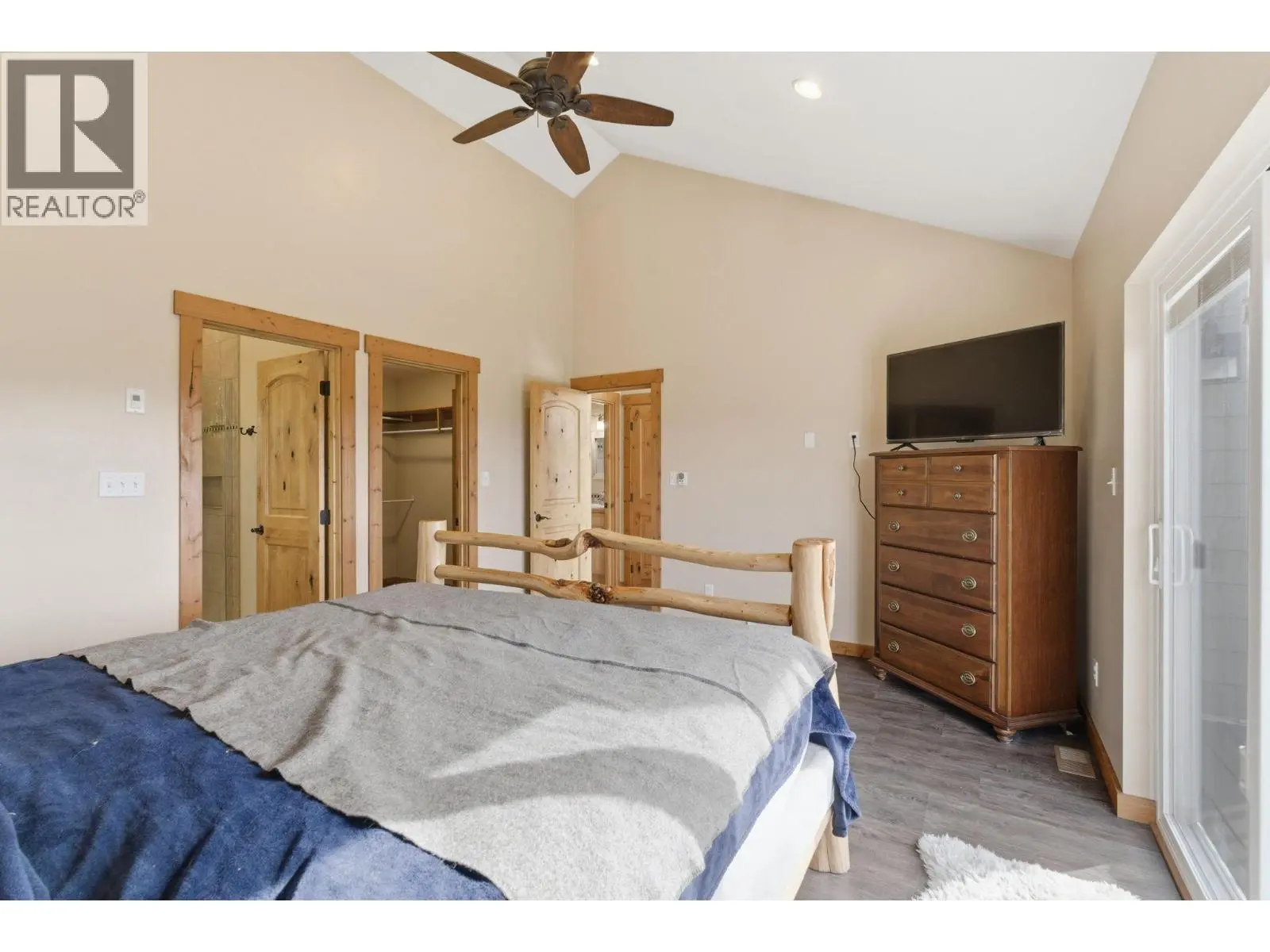 601 Raven Hill Road. Osoyoos, British Columbia