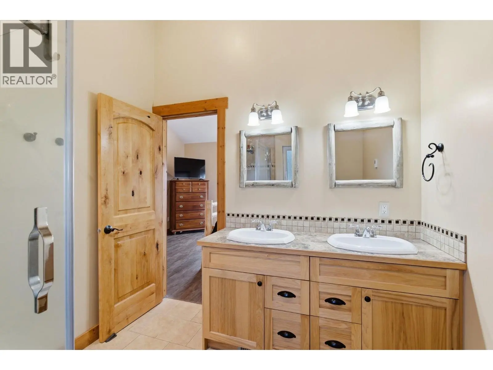 601 Raven Hill Road. Osoyoos, British Columbia