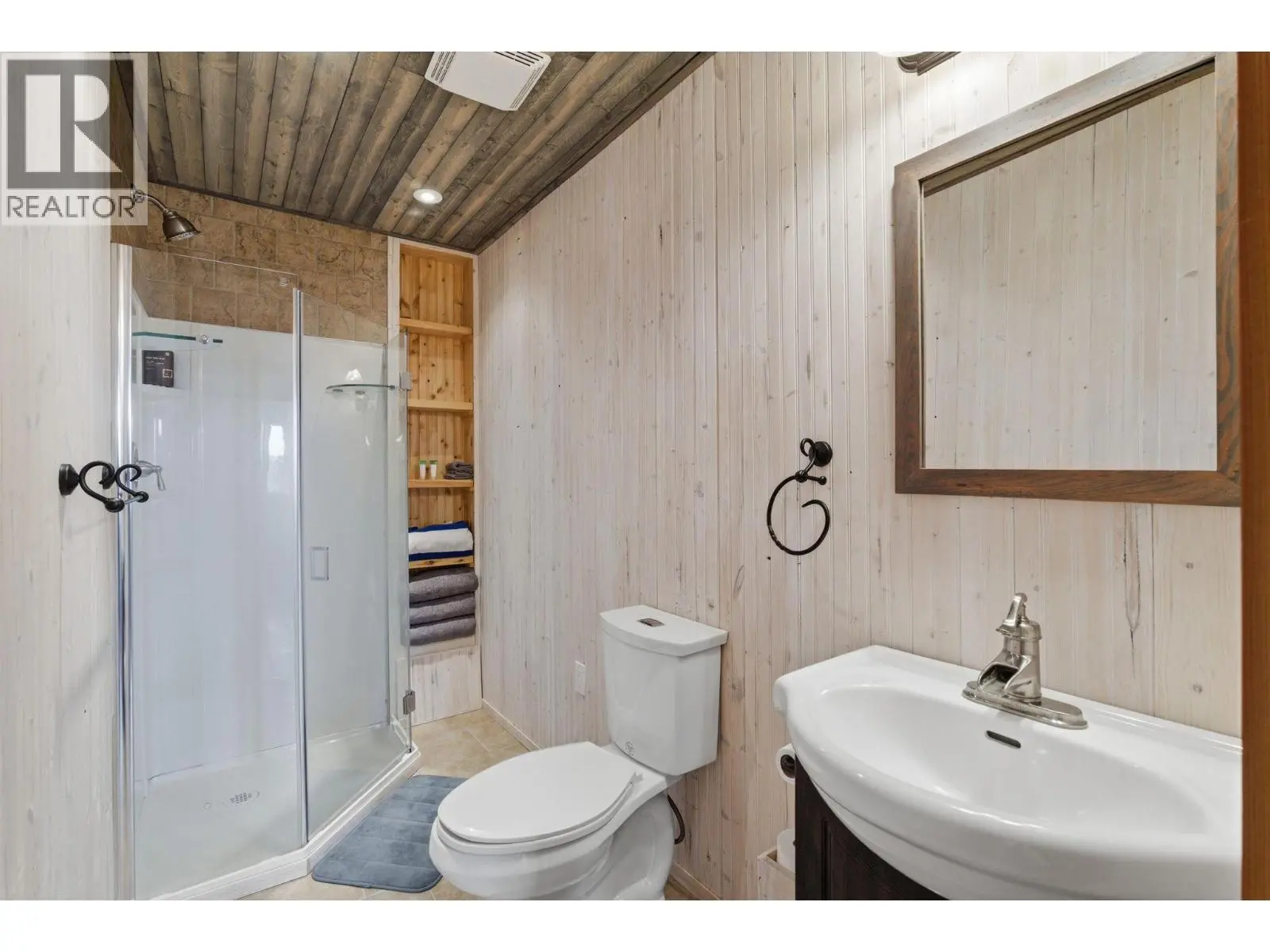 601 Raven Hill Road. Osoyoos, British Columbia