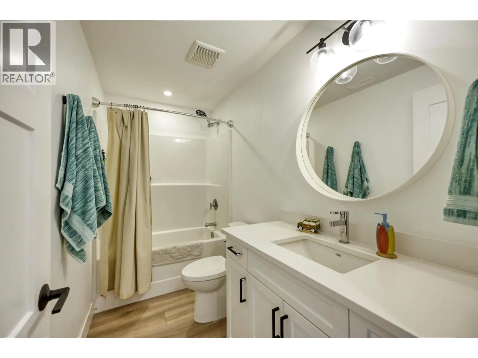 14 Lambert Court. Osoyoos, British Columbia