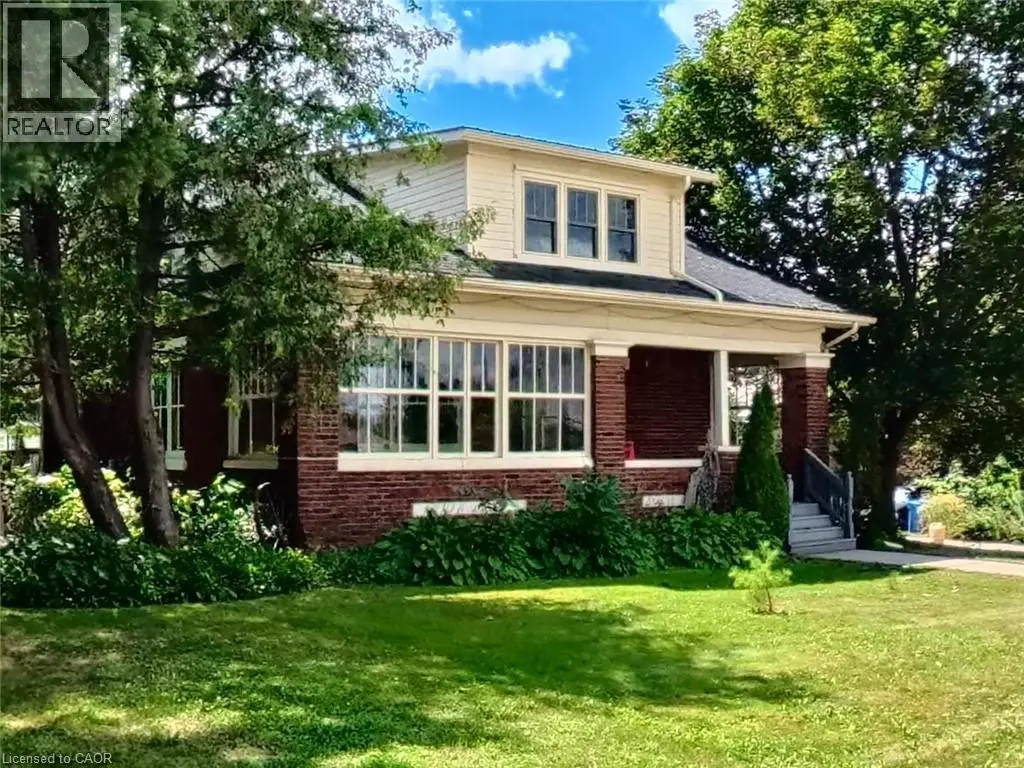 33 Main Street E, Drayton