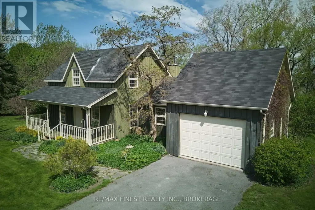 9910 Front Road, Loyalist (Amherst Island)