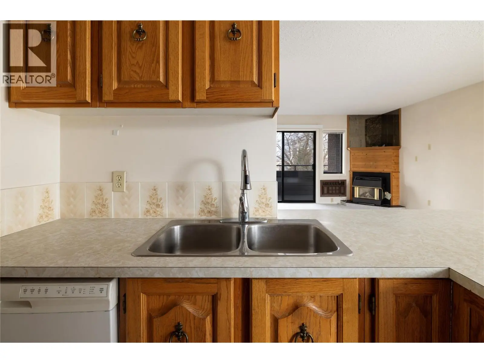 1801 32 Street Unit# 207. Vernon, British Columbia