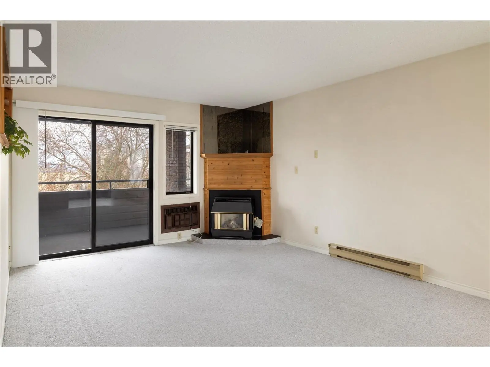 1801 32 Street Unit# 207. Vernon, British Columbia