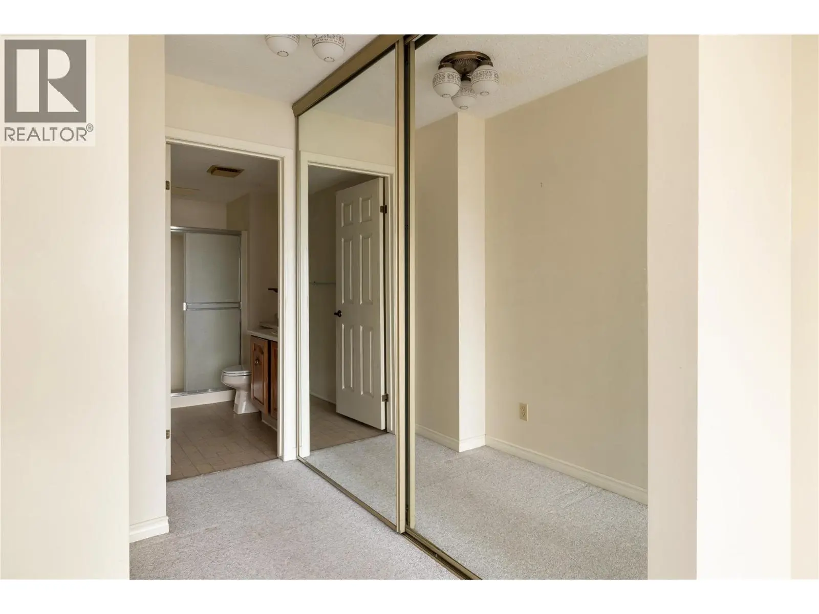 1801 32 Street Unit# 207. Vernon, British Columbia