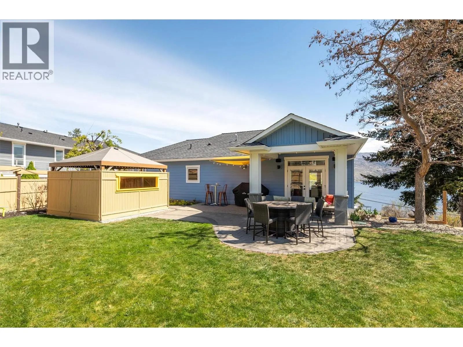 6148 Lipsett Avenue. Peachland, British Columbia