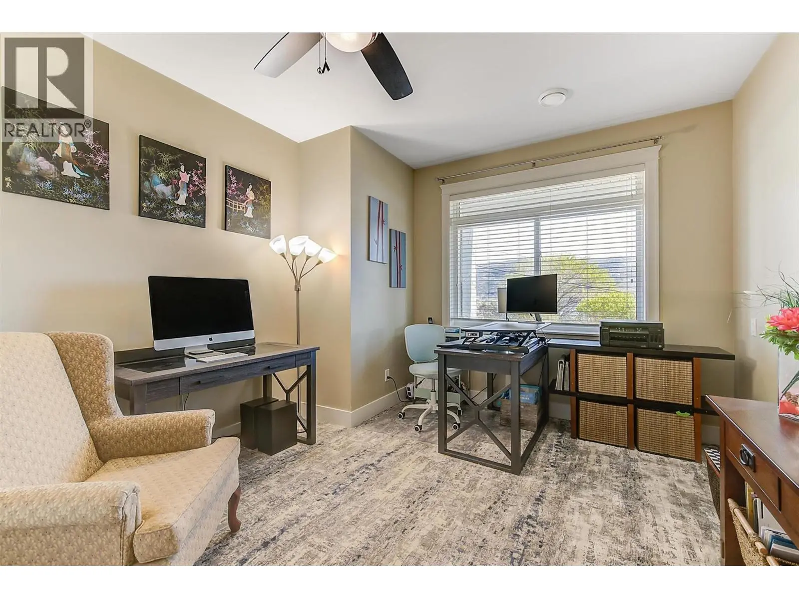 6148 Lipsett Avenue. Peachland, British Columbia