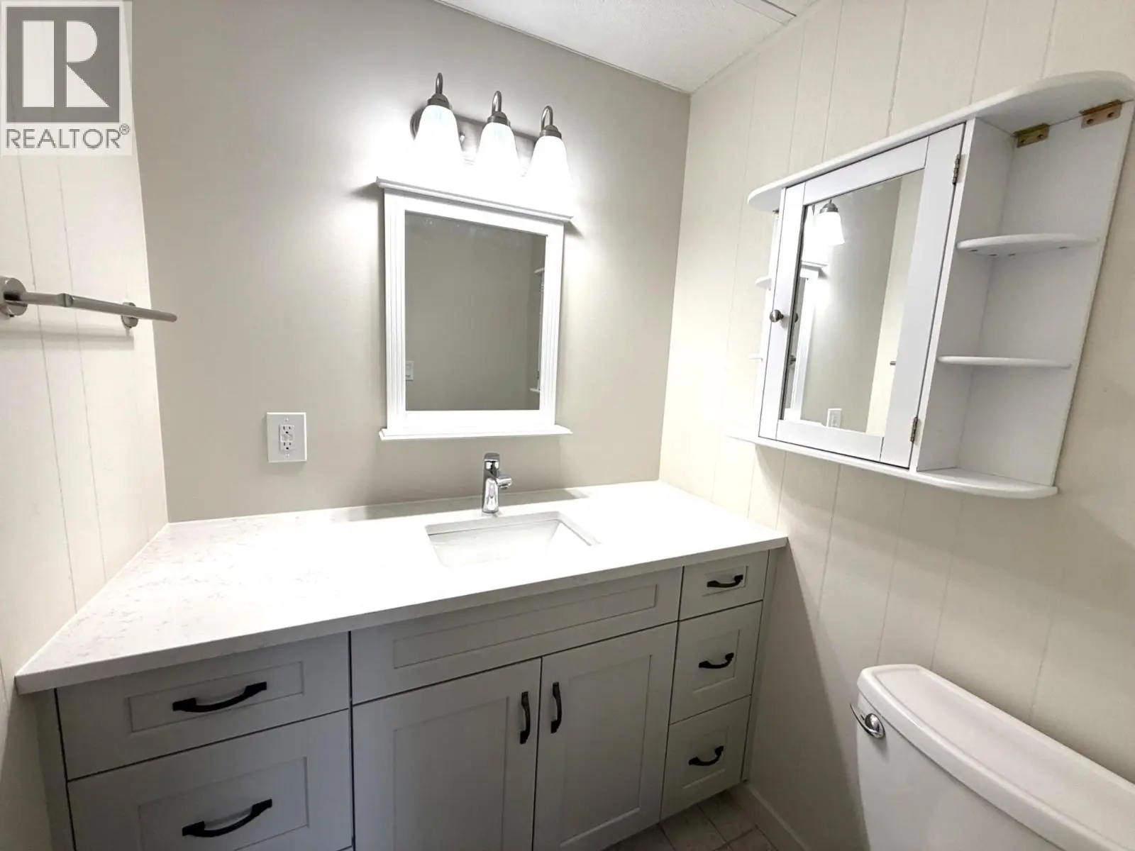 8712 Steuart Street Unit# 56. Summerland, British Columbia