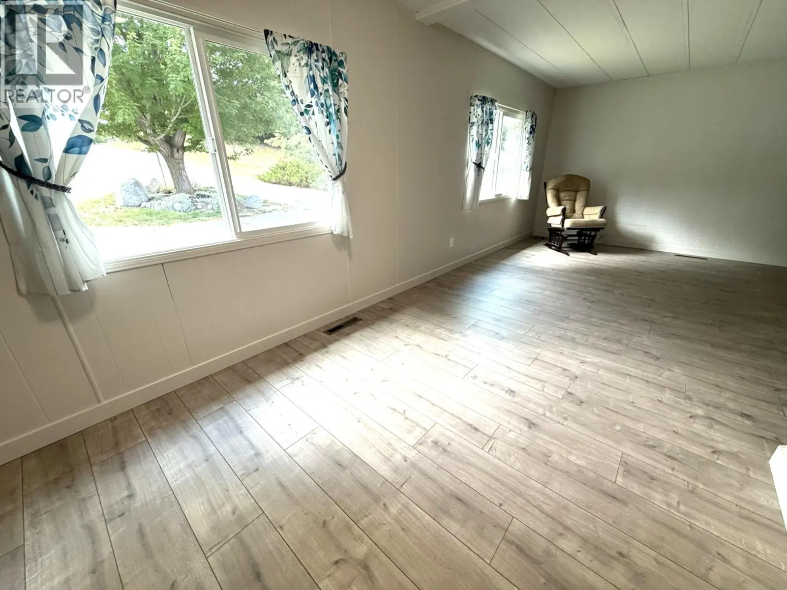 8712 Steuart Street Unit# 56. Summerland, British Columbia