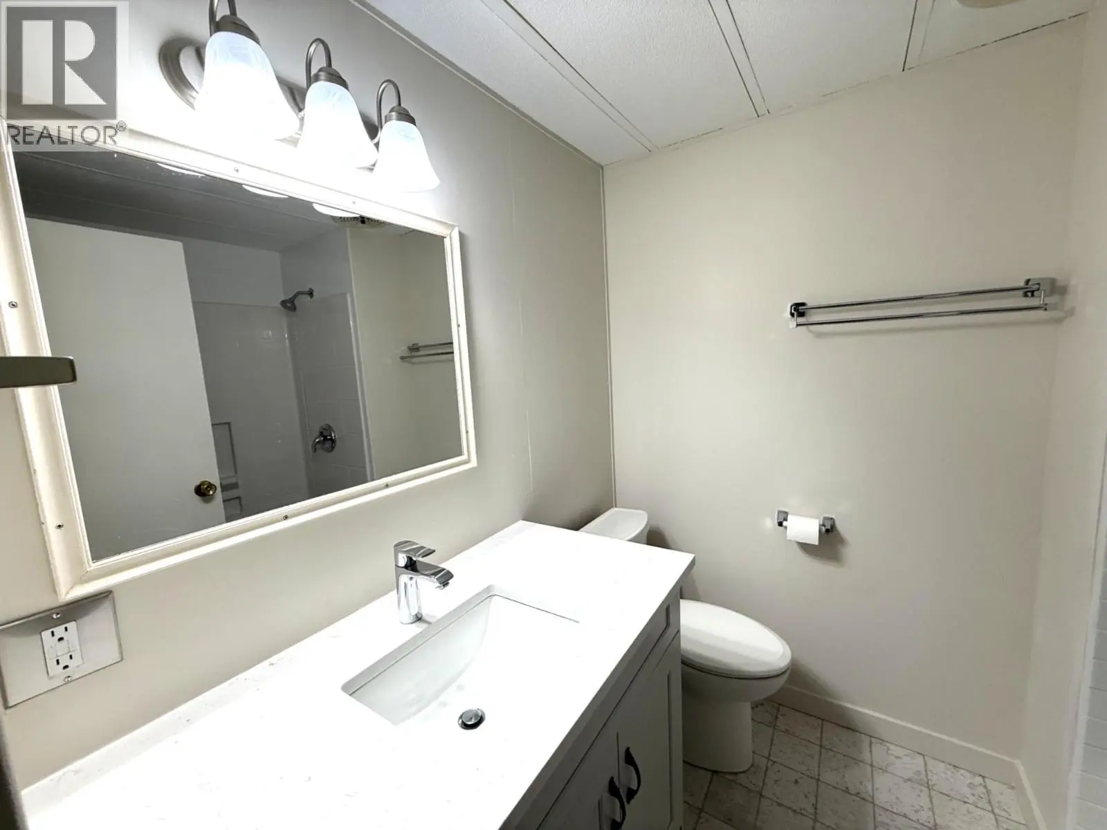 8712 Steuart Street Unit# 56. Summerland, British Columbia