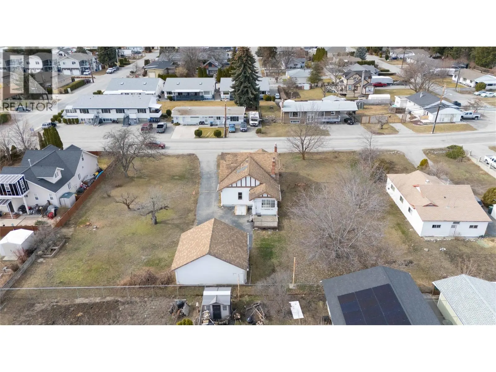 14211 Victoria Road. Summerland, British Columbia