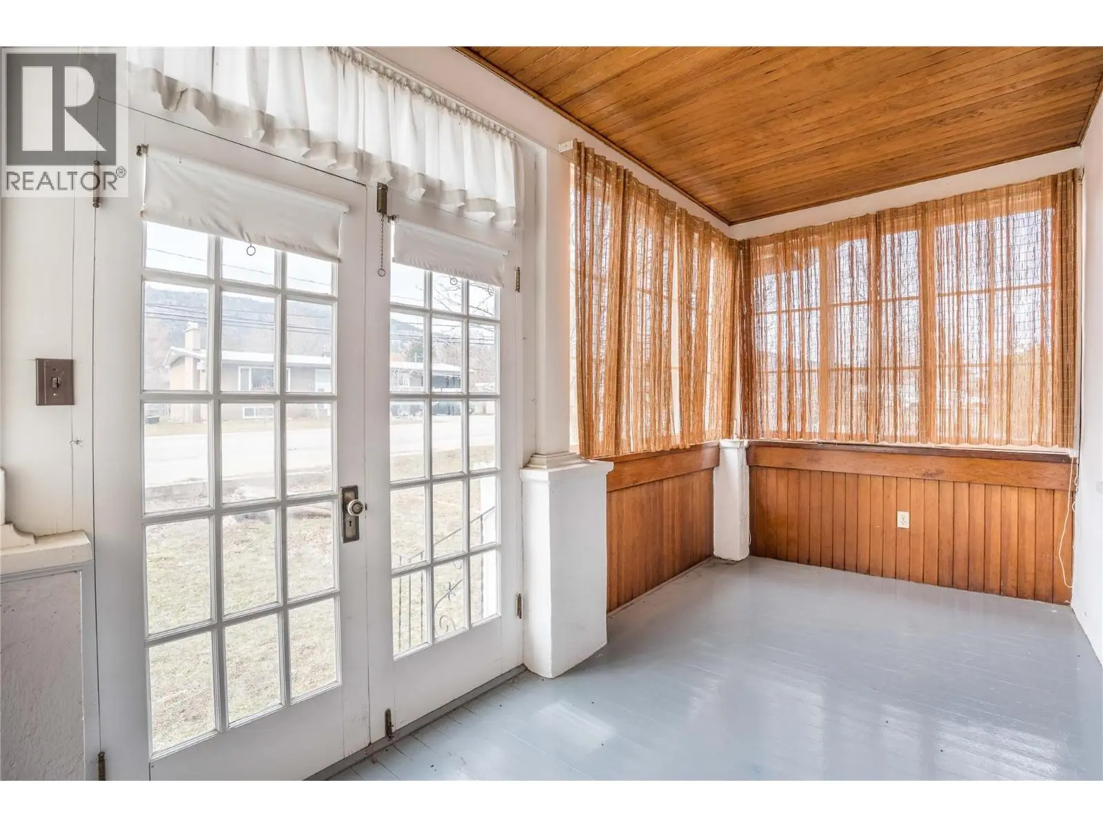 14207 Victoria Road N. Summerland, British Columbia
