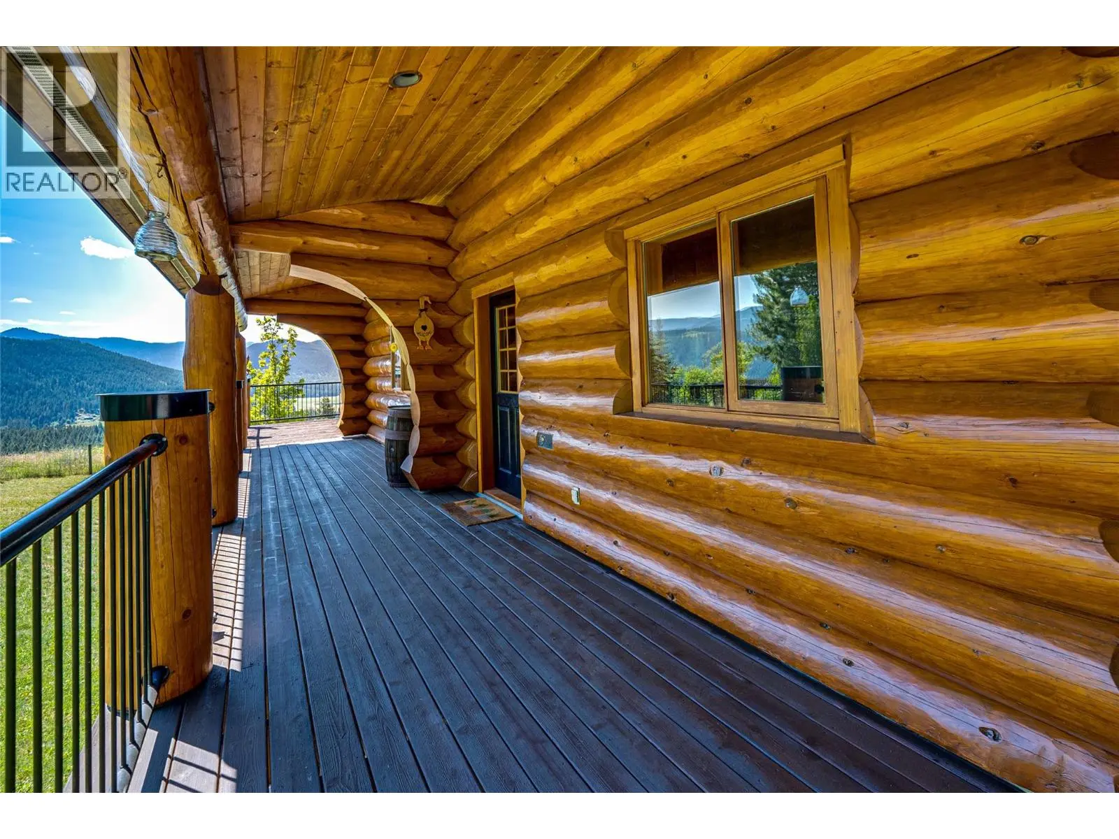 20 Valeview Road. Lumby, British Columbia