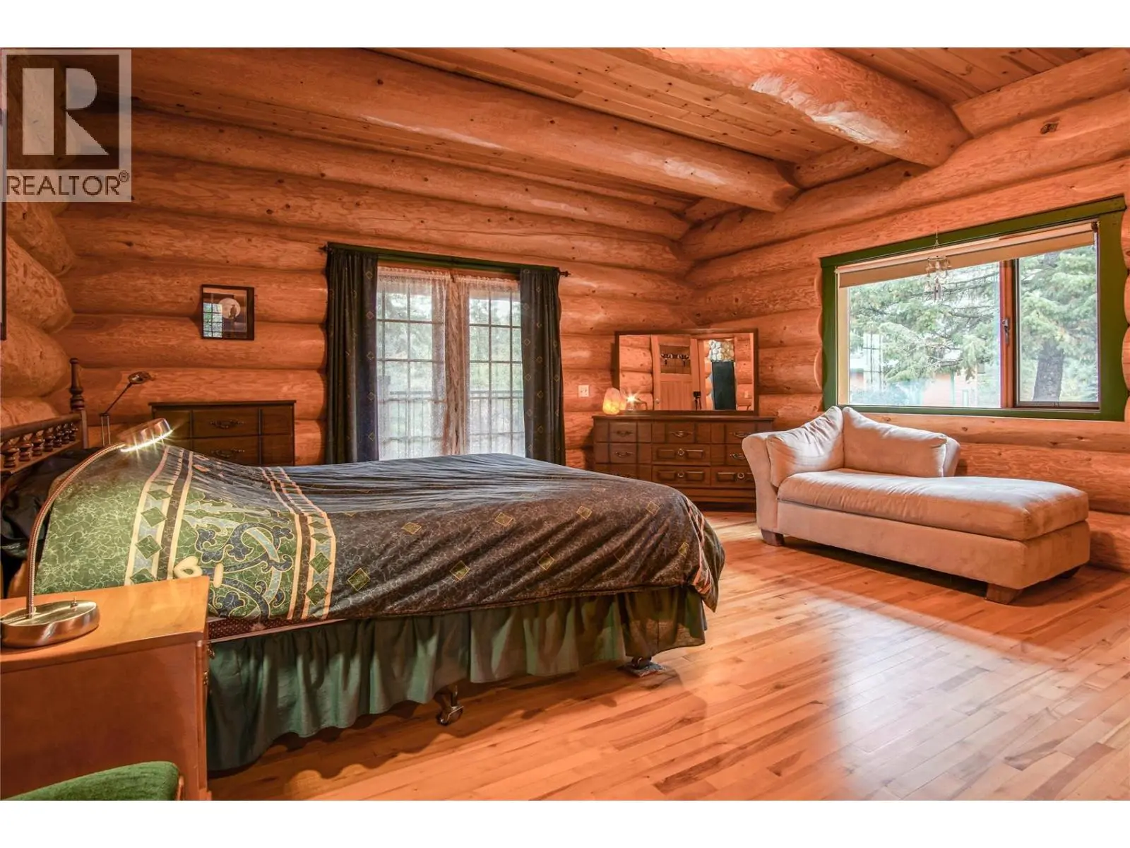 20 Valeview Road. Lumby, British Columbia