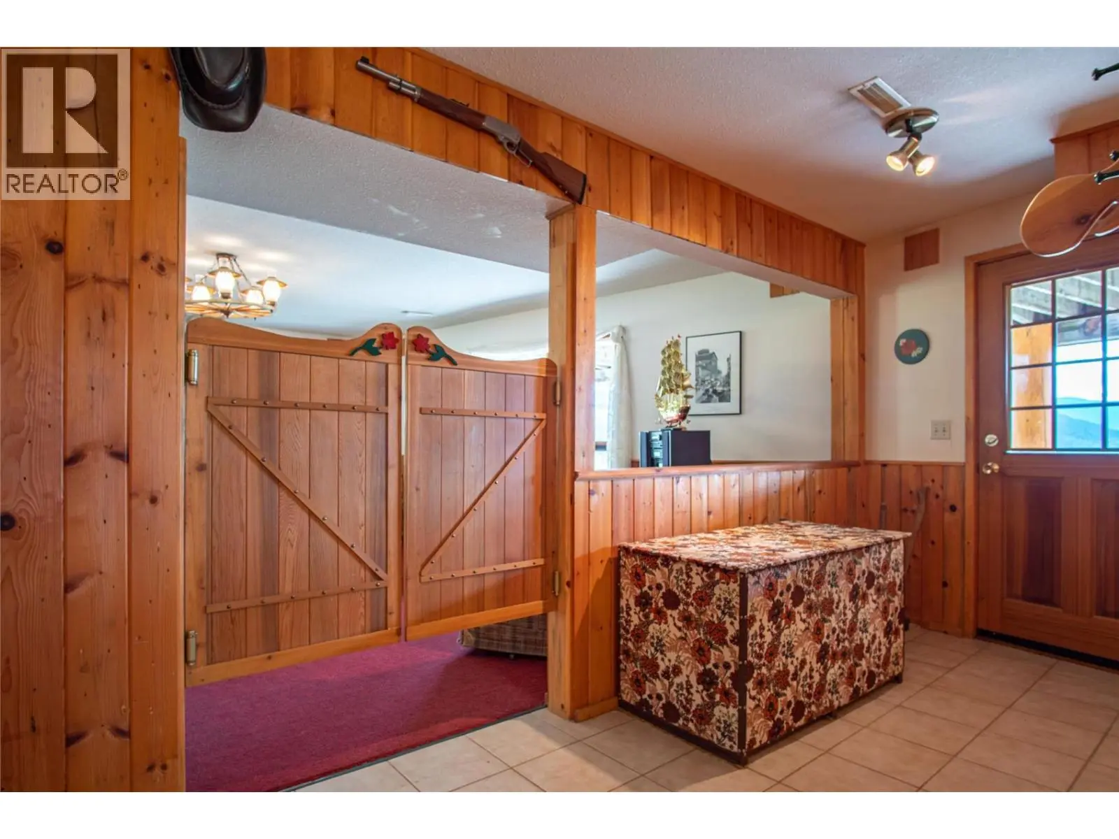 20 Valeview Road. Lumby, British Columbia