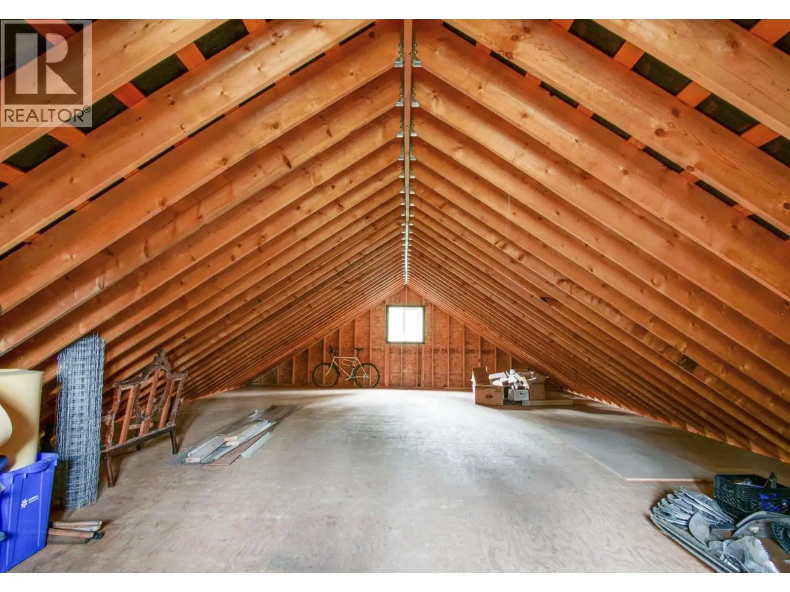 20 Valeview Road. Lumby, British Columbia