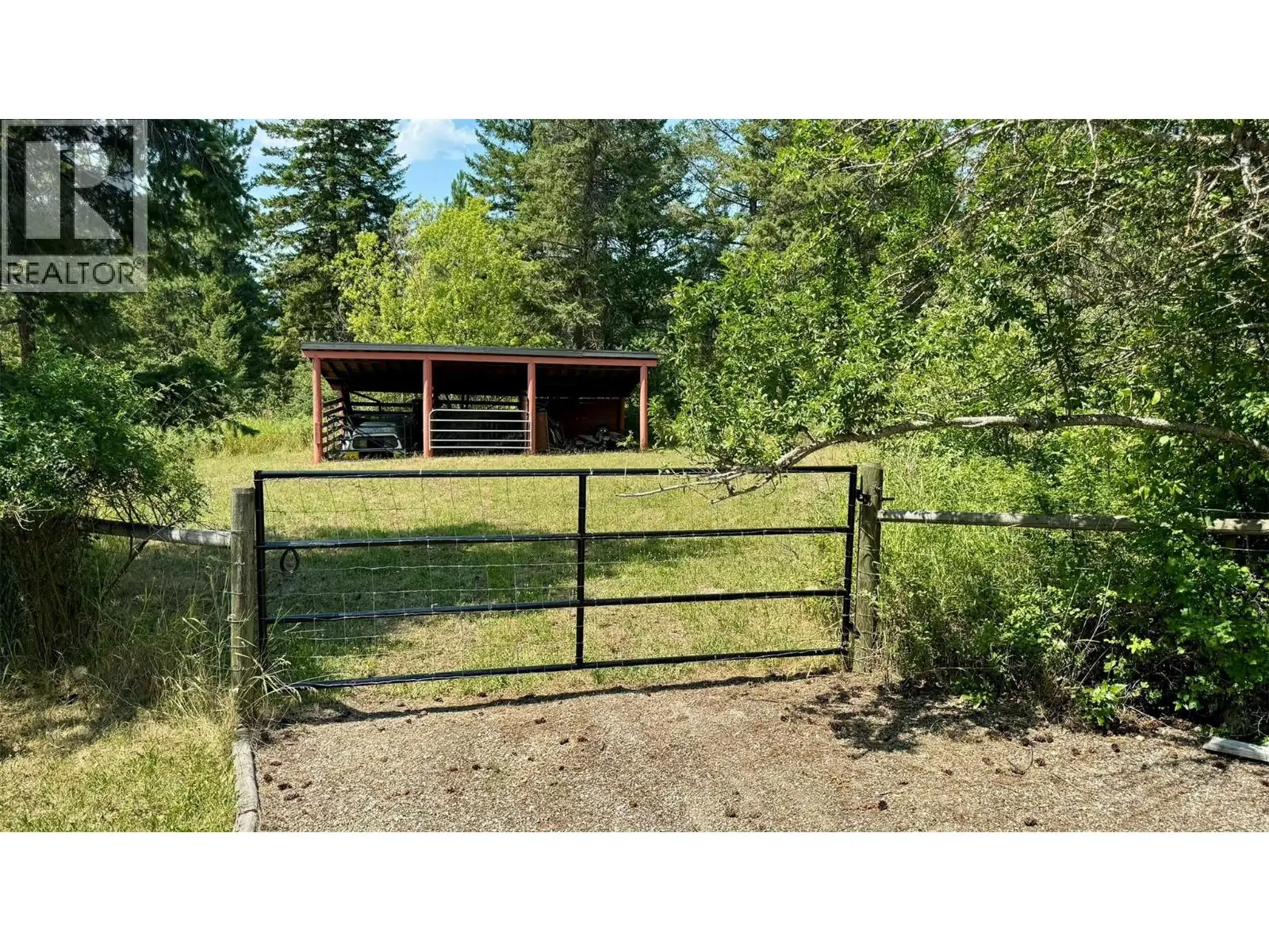 20 Valeview Road. Lumby, British Columbia