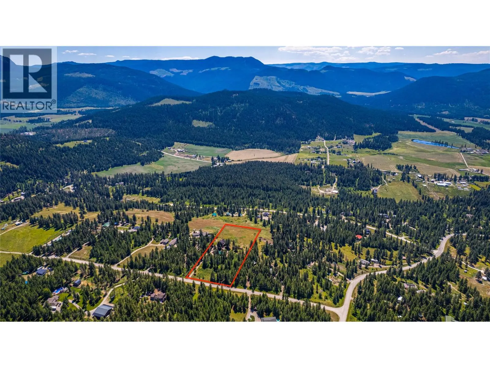 20 Valeview Road. Lumby, British Columbia