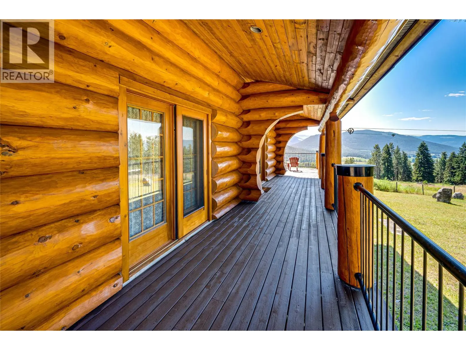 20 Valeview Road. Lumby, British Columbia