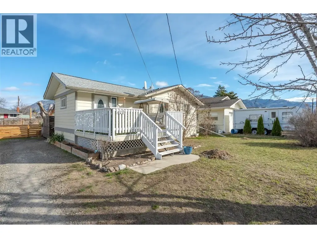 410 10th Avenue, Keremeos