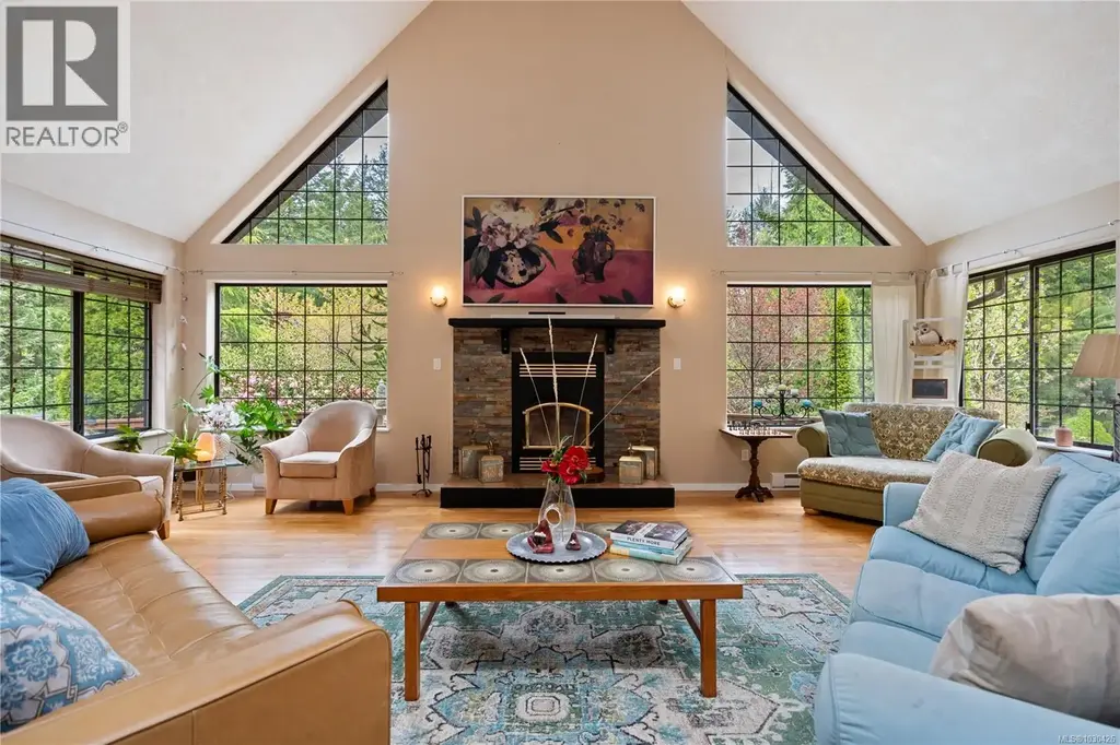 6907 Sellars Rd, Sooke