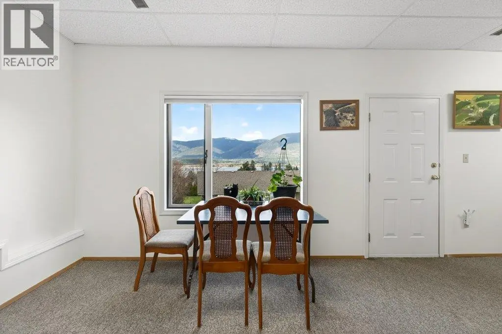 4751 Lakeshore Road Ne. Salmon Arm, British Columbia