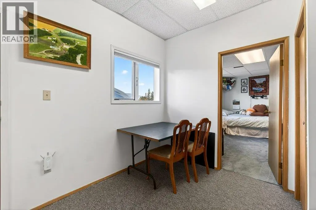 4751 Lakeshore Road Ne. Salmon Arm, British Columbia