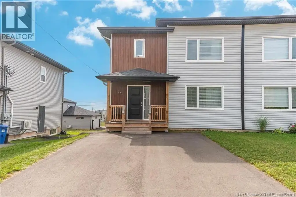 245 Lorette, Dieppe