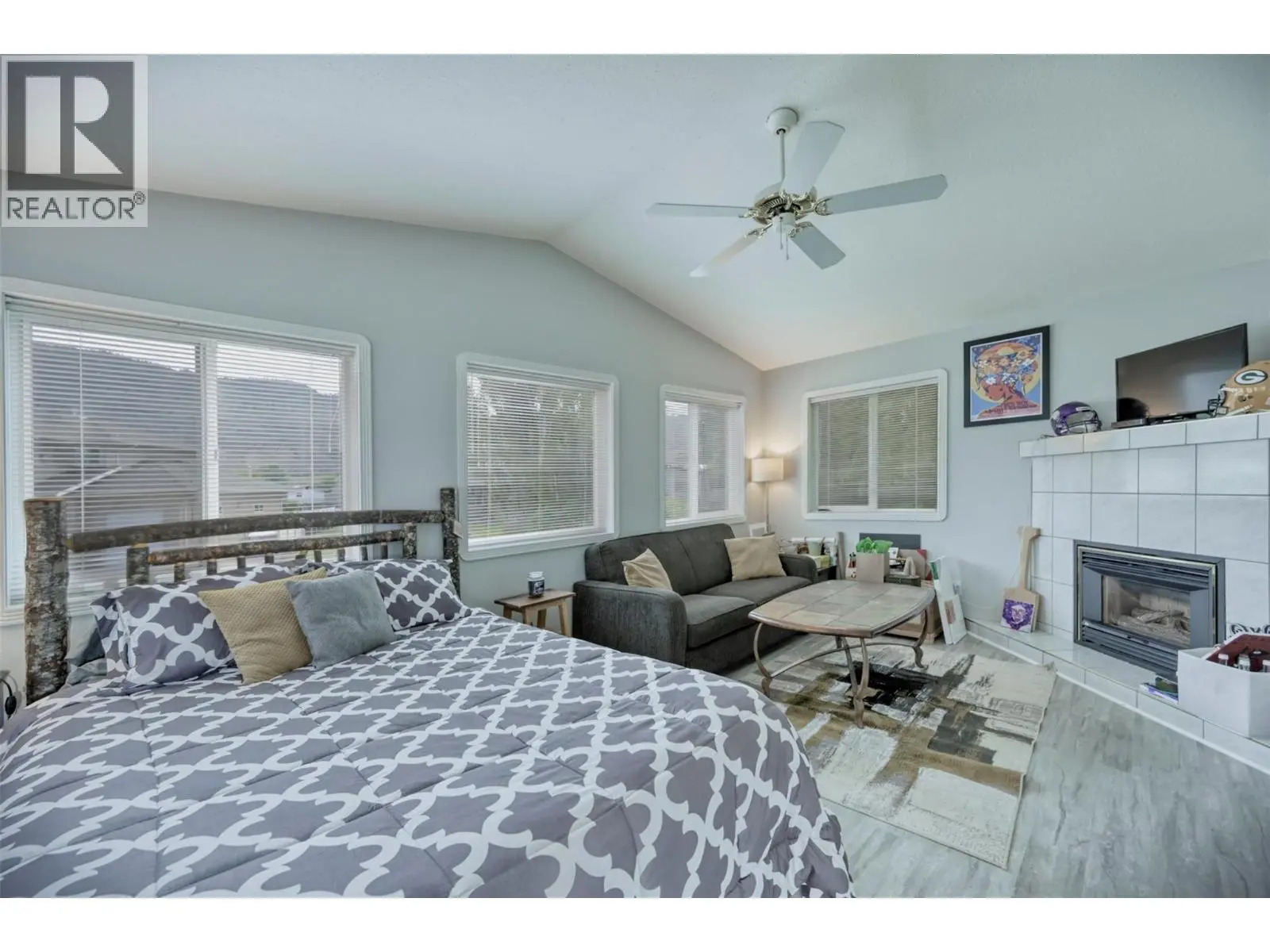 45 Harbour Key Drive. Osoyoos, British Columbia