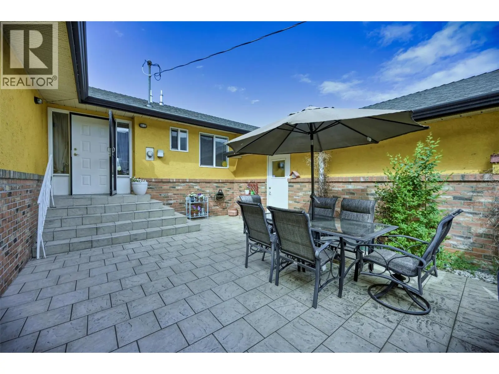 45 Harbour Key Drive. Osoyoos, British Columbia
