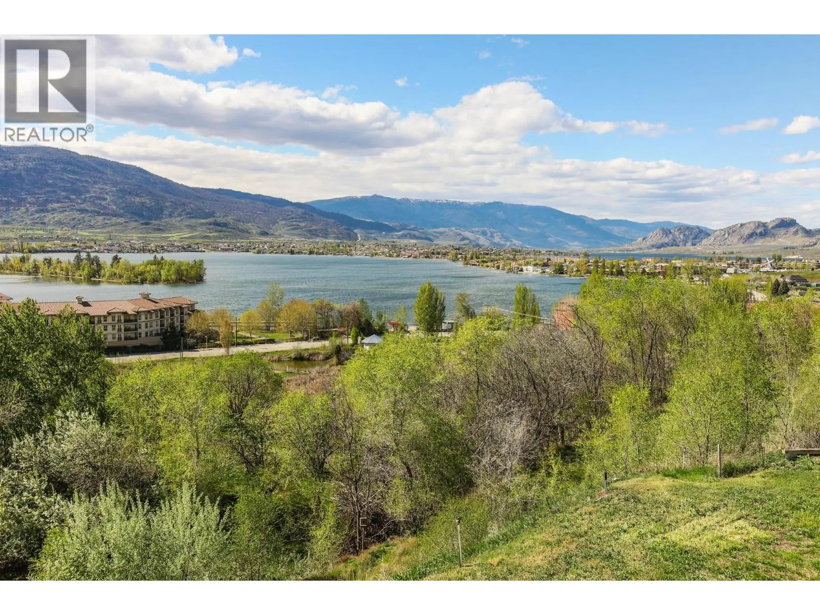 4004 39th Street. Osoyoos, British Columbia