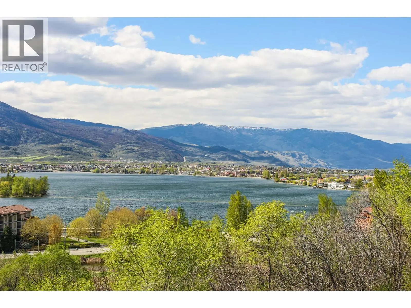 4004 39th Street. Osoyoos, British Columbia