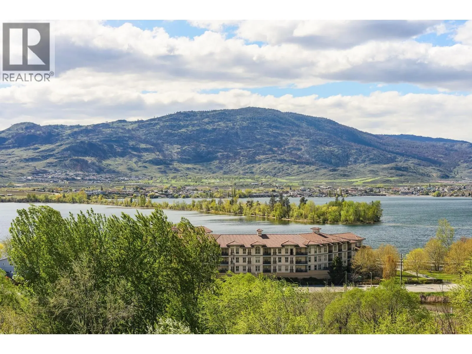 4004 39th Street. Osoyoos, British Columbia