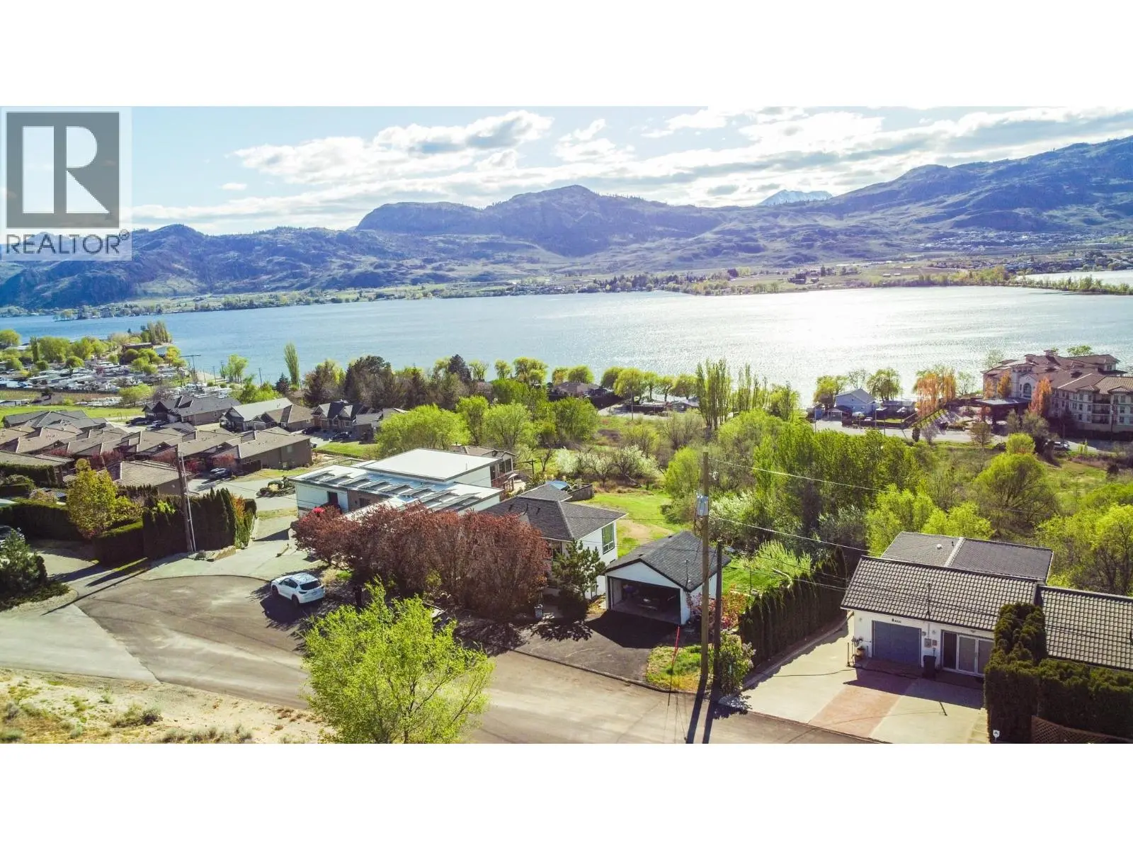 4004 39th Street. Osoyoos, British Columbia