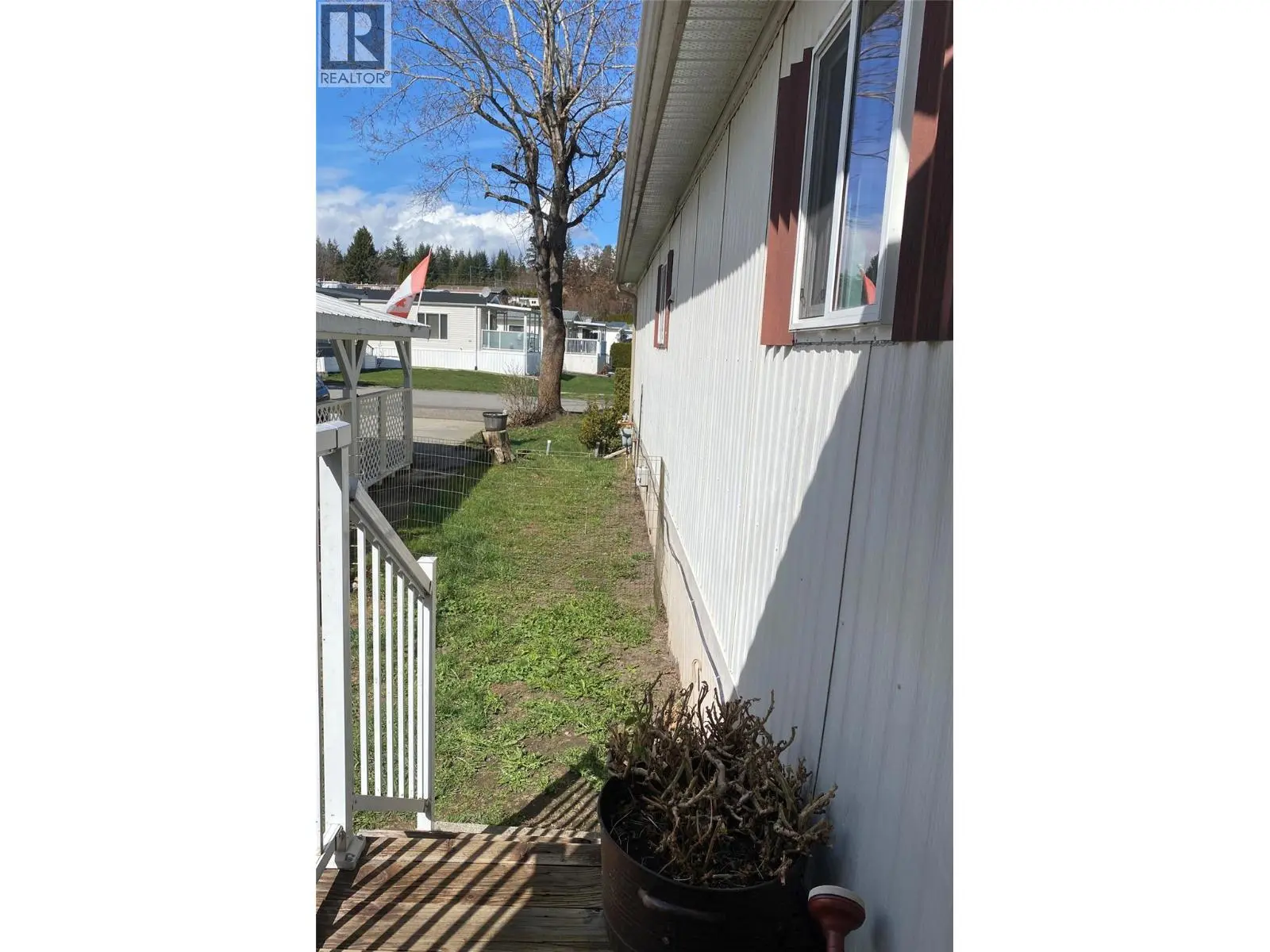 2932 Buckley Road Unit# 12. Sorrento, British Columbia