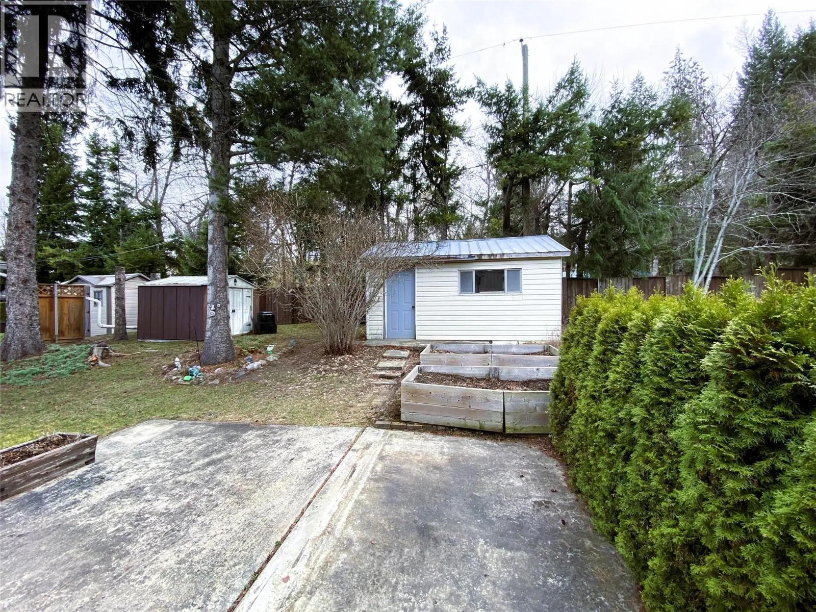 2932 Buckley Road Unit# 12. Sorrento, British Columbia