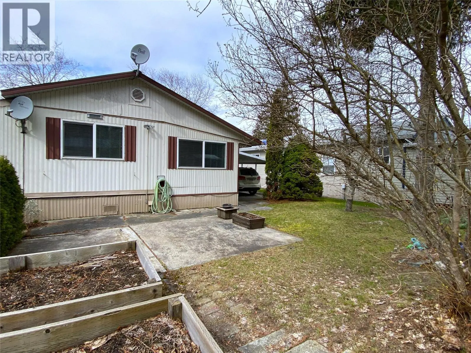 2932 Buckley Road Unit# 12. Sorrento, British Columbia