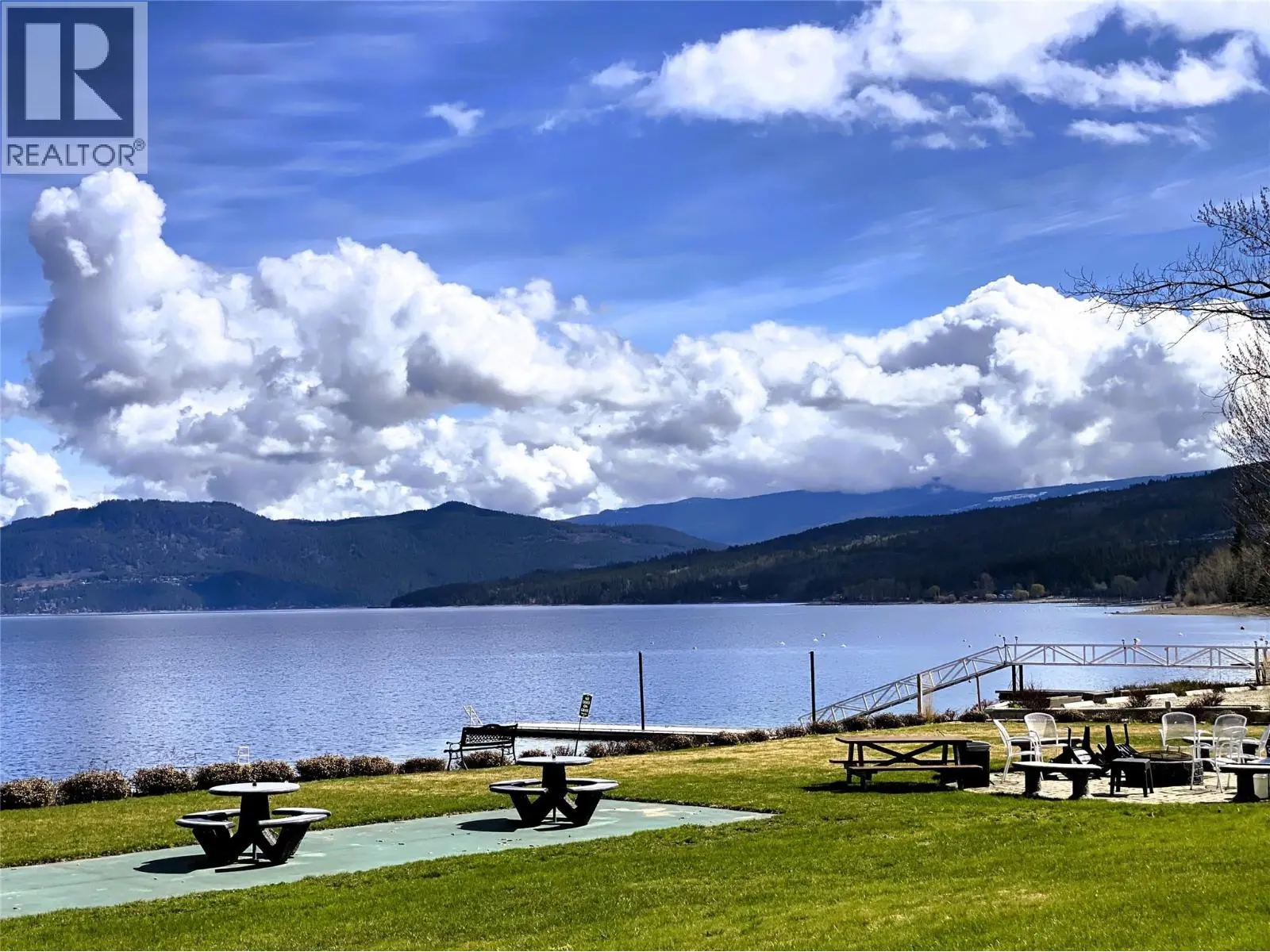2932 Buckley Road Unit# 12. Sorrento, British Columbia